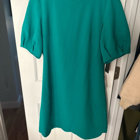 Vince Camuto kelly green short dress with poof sleeves - Picture 5 of 5
